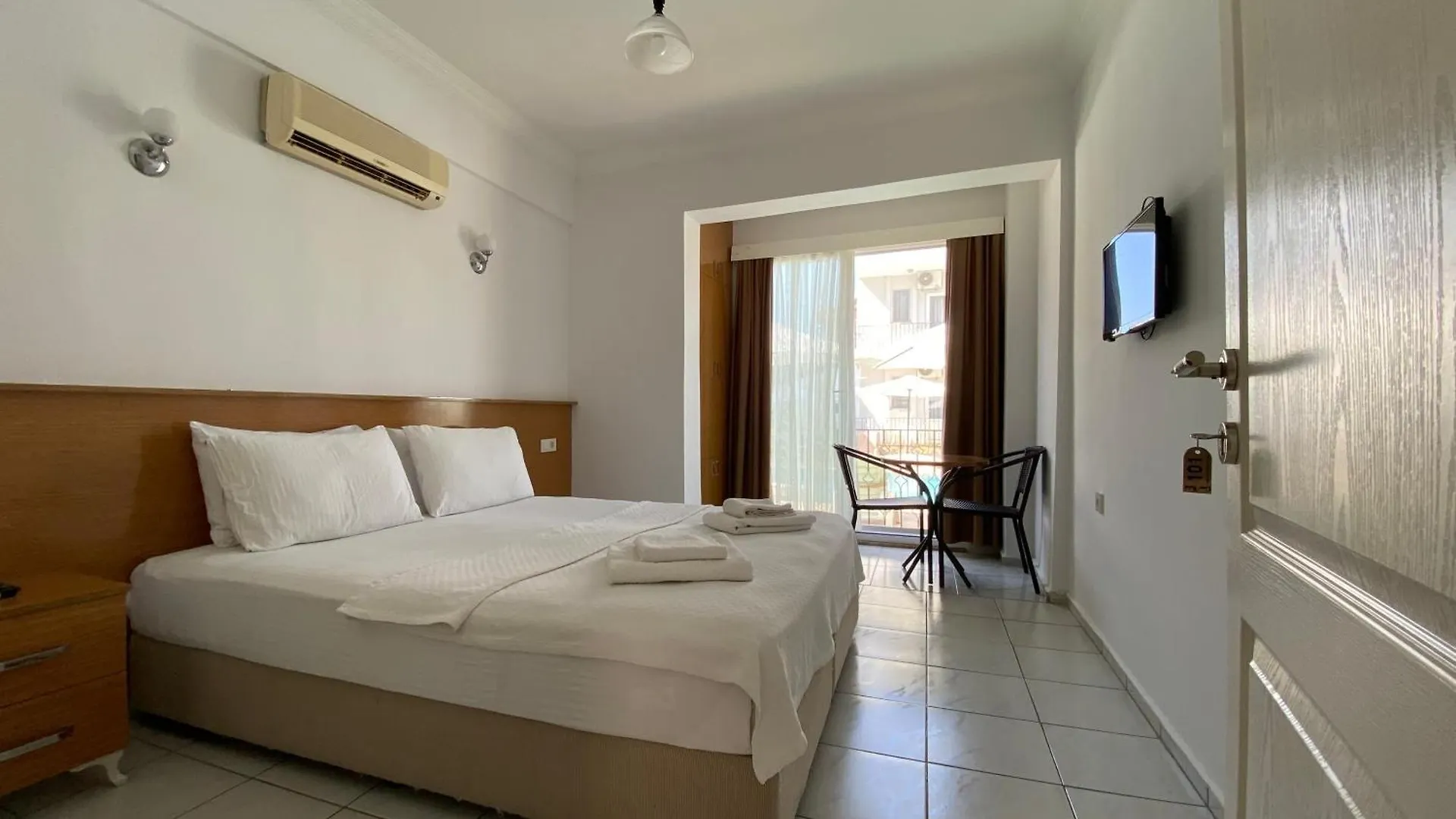 Cam Hotel Fethiye