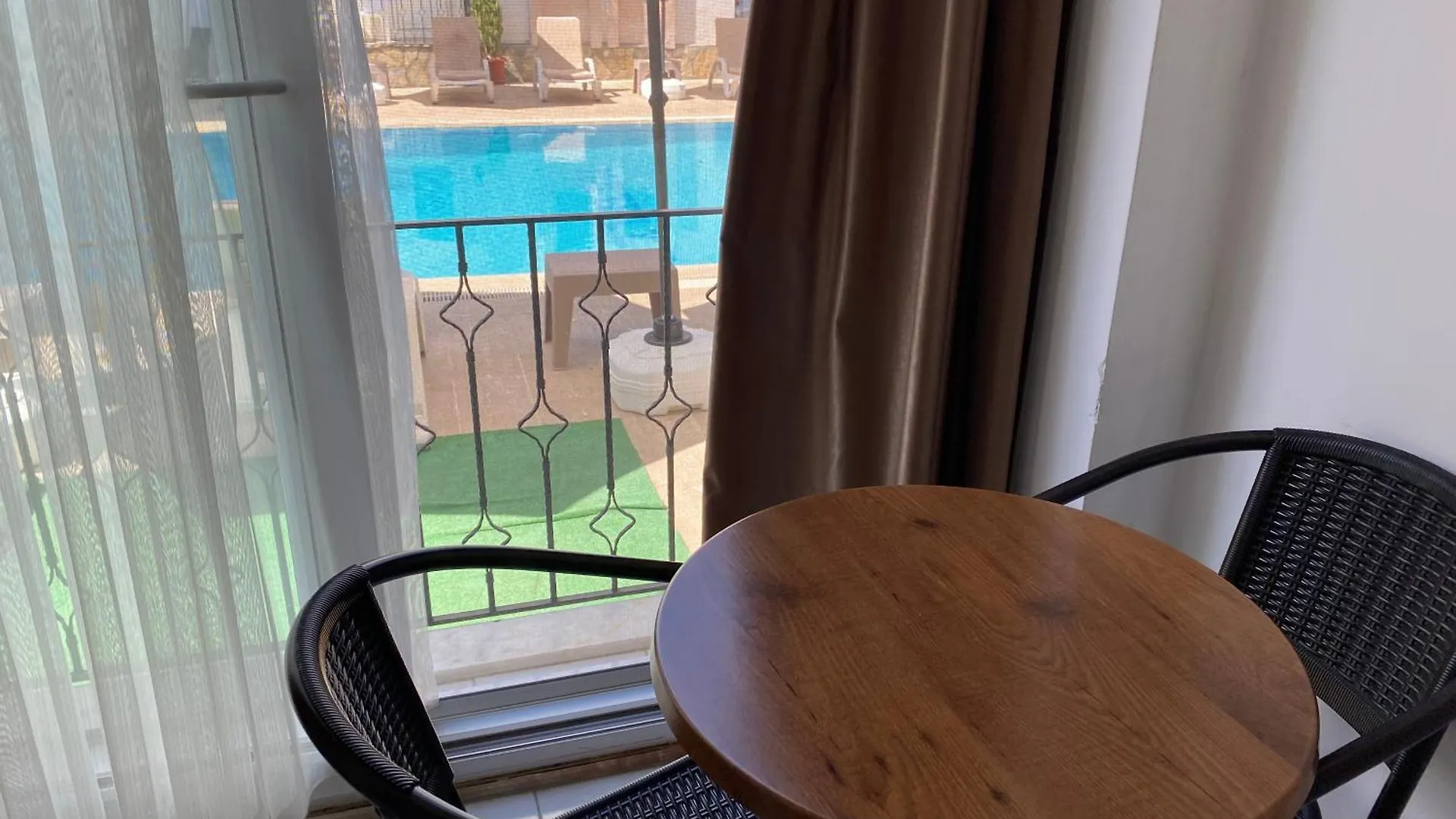 Cam Hotel Fethiye